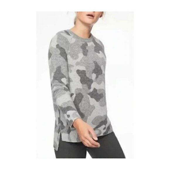 Athleta Gray Camo Fine Merino Wool Long Sleeve Pullover Sweater (Womens S) - Picture 1 of 9